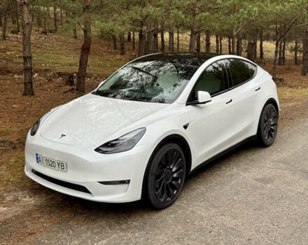 Белый Тесла Model Y, объемом двигателя 0 л и пробегом 57 тыс. км за 32700 $, фото 1 на Automoto.ua