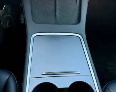 Тесла Model Y 2023 в Львове на Automoto.ua Белый Тесла Model Y, объемом двигателя 0 л и пробегом 48 тыс. км за 28900 $, фото 30 на Automoto.ua