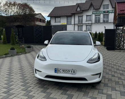 Тесла Model Y 2023 в Львове на Automoto.ua Белый Тесла Model Y, объемом двигателя 0 л и пробегом 27 тыс. км за 31500 $, фото 4 на Automoto.ua