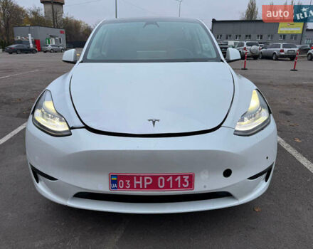 Білий Тесла Model Y, об'ємом двигуна 0 л та пробігом 50 тис. км за 21900 $, фото 1 на Automoto.ua