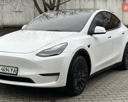 Белый Тесла Model Y, объемом двигателя 0 л и пробегом 25 тыс. км за 26800 $, фото 2 на Automoto.ua
