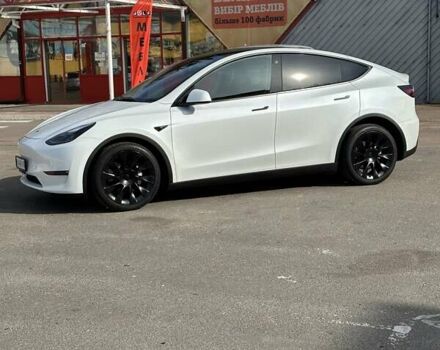 Белый Тесла Model Y, объемом двигателя 0 л и пробегом 23 тыс. км за 27500 $, фото 5 на Automoto.ua