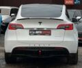 Белый Тесла Model Y, объемом двигателя 0 л и пробегом 53 тыс. км за 28800 $, фото 8 на Automoto.ua