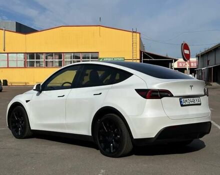 Белый Тесла Model Y, объемом двигателя 0 л и пробегом 23 тыс. км за 27500 $, фото 4 на Automoto.ua