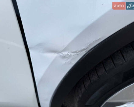 Белый Тесла Model Y, объемом двигателя 0 л и пробегом 50 тыс. км за 20500 $, фото 9 на Automoto.ua