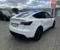 Белый Тесла Model Y, объемом двигателя 0 л и пробегом 98 тыс. км за 28000 $, фото 8 на Automoto.ua