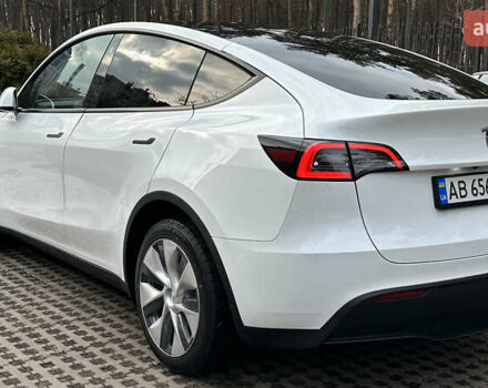 Белый Тесла Model Y, объемом двигателя 0 л и пробегом 20 тыс. км за 34900 $, фото 5 на Automoto.ua