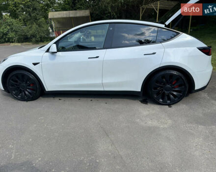 Белый Тесла Model Y, объемом двигателя 0 л и пробегом 48 тыс. км за 27800 $, фото 8 на Automoto.ua