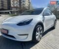 Белый Тесла Model Y, объемом двигателя 0 л и пробегом 37 тыс. км за 27900 $, фото 1 на Automoto.ua