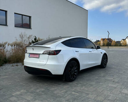 Белый Тесла Model Y, объемом двигателя 0 л и пробегом 24 тыс. км за 32000 $, фото 4 на Automoto.ua