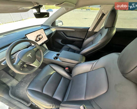 Білий Тесла Model Y, об'ємом двигуна 0 л та пробігом 53 тис. км за 25900 $, фото 15 на Automoto.ua