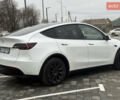 Белый Тесла Model Y, объемом двигателя 0 л и пробегом 53 тыс. км за 28800 $, фото 6 на Automoto.ua