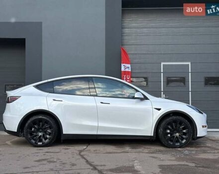 Білий Тесла Model Y, об'ємом двигуна 0 л та пробігом 36 тис. км за 30999 $, фото 9 на Automoto.ua