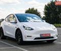 Белый Тесла Model Y, объемом двигателя 0 л и пробегом 27 тыс. км за 31000 $, фото 1 на Automoto.ua