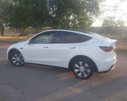 Белый Тесла Model Y, объемом двигателя 0 л и пробегом 38 тыс. км за 31000 $, фото 3 на Automoto.ua