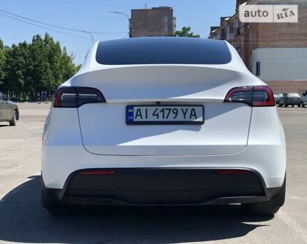 Белый Тесла Model Y, объемом двигателя 0 л и пробегом 7 тыс. км за 35900 $, фото 3 на Automoto.ua