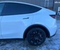 Белый Тесла Model Y, объемом двигателя 0 л и пробегом 13 тыс. км за 33190 $, фото 16 на Automoto.ua