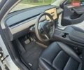 Білий Тесла Model Y, об'ємом двигуна 0 л та пробігом 26 тис. км за 28000 $, фото 10 на Automoto.ua