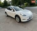 Белый Тесла Model Y, объемом двигателя 0 л и пробегом 33 тыс. км за 29800 $, фото 1 на Automoto.ua