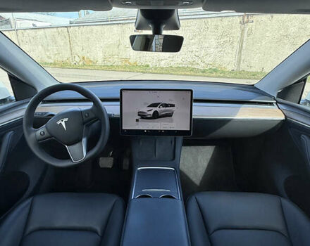 Белый Тесла Model Y, объемом двигателя 0 л и пробегом 32 тыс. км за 28200 $, фото 8 на Automoto.ua