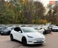 Белый Тесла Model Y, объемом двигателя 0 л и пробегом 89 тыс. км за 30999 $, фото 1 на Automoto.ua