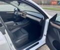 Белый Тесла Model Y, объемом двигателя 0 л и пробегом 58 тыс. км за 32490 $, фото 10 на Automoto.ua
