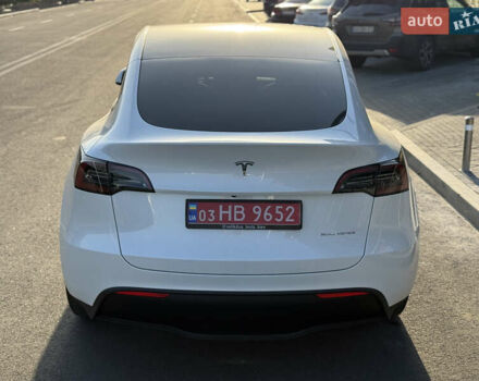 Білий Тесла Model Y, об'ємом двигуна 0 л та пробігом 55 тис. км за 33014 $, фото 10 на Automoto.ua