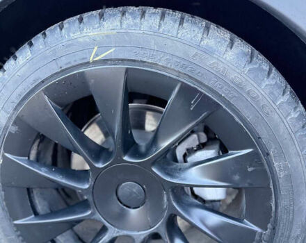 Білий Тесла Model Y, об'ємом двигуна 0 л та пробігом 23 тис. км за 28500 $, фото 18 на Automoto.ua