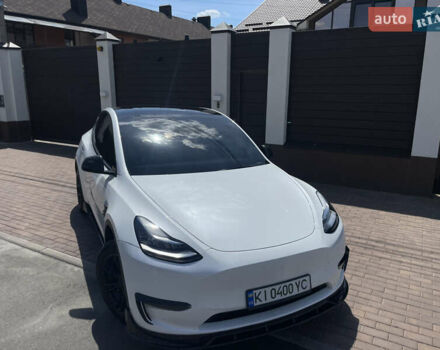 Белый Тесла Model Y, объемом двигателя 0 л и пробегом 13 тыс. км за 26500 $, фото 1 на Automoto.ua