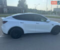 Белый Тесла Model Y, объемом двигателя 0 л и пробегом 50 тыс. км за 27000 $, фото 3 на Automoto.ua