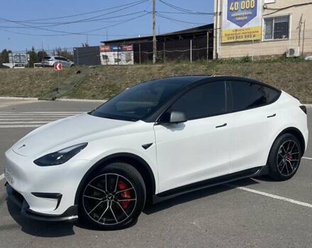 Білий Тесла Model Y, об'ємом двигуна 0 л та пробігом 75 тис. км за 33500 $, фото 30 на Automoto.ua