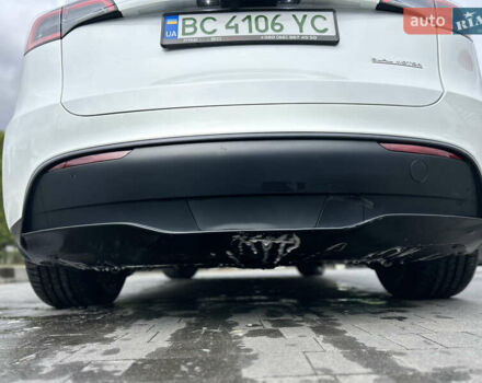 Белый Тесла Model Y, объемом двигателя 0 л и пробегом 18 тыс. км за 28950 $, фото 14 на Automoto.ua