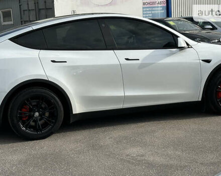 Белый Тесла Model Y, объемом двигателя 0 л и пробегом 22 тыс. км за 37900 $, фото 8 на Automoto.ua