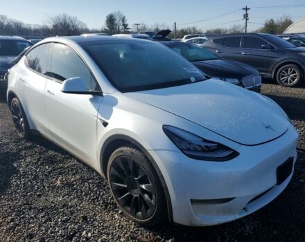 Белый Тесла Model Y, объемом двигателя 0 л и пробегом 37 тыс. км за 20300 $, фото 2 на Automoto.ua