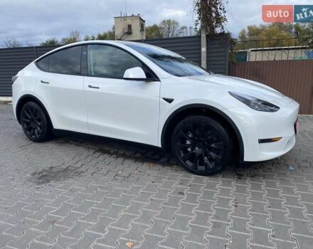 Белый Тесла Model Y, объемом двигателя 0 л и пробегом 108 тыс. км за 25500 $, фото 12 на Automoto.ua