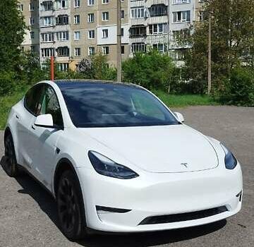 Белый Тесла Model Y, объемом двигателя 0 л и пробегом 1 тыс. км за 38000 $, фото 8 на Automoto.ua