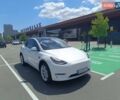 Белый Тесла Model Y, объемом двигателя 0 л и пробегом 42 тыс. км за 25990 $, фото 1 на Automoto.ua