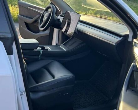 Белый Тесла Model Y, объемом двигателя 0 л и пробегом 1 тыс. км за 33500 $, фото 10 на Automoto.ua