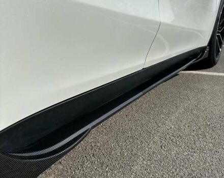 Білий Тесла Model Y, об'ємом двигуна 0 л та пробігом 75 тис. км за 33500 $, фото 21 на Automoto.ua