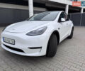 Белый Тесла Model Y, объемом двигателя 0 л и пробегом 29 тыс. км за 29900 $, фото 1 на Automoto.ua
