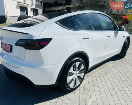 Белый Тесла Model Y, объемом двигателя 0 л и пробегом 37 тыс. км за 27900 $, фото 13 на Automoto.ua