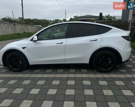 Белый Тесла Model Y, объемом двигателя 0 л и пробегом 29 тыс. км за 28900 $, фото 9 на Automoto.ua