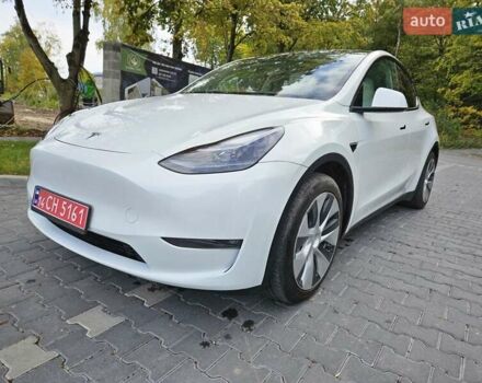 Тесла Model Y 2023 в Тернополе на Automoto.ua Белый Тесла Model Y, объемом двигателя 0 л и пробегом 36 тыс. км за 28000 $, фото 3 на Automoto.ua