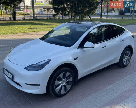Білий Тесла Model Y, об'ємом двигуна 0 л та пробігом 81 тис. км за 24700 $, фото 8 на Automoto.ua