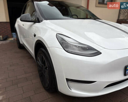 Тесла Model Y 2023 в Новояворовск на Automoto.ua Белый Тесла Model Y, объемом двигателя 0 л и пробегом 41 тыс. км за 28300 $, фото 1 на Automoto.ua
