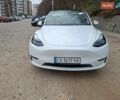 Білий Тесла Model Y, об'ємом двигуна 0 л та пробігом 42 тис. км за 30500 $, фото 1 на Automoto.ua