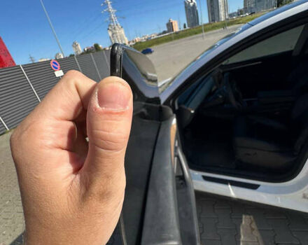 Білий Тесла Model Y, об'ємом двигуна 0 л та пробігом 53 тис. км за 25900 $, фото 12 на Automoto.ua