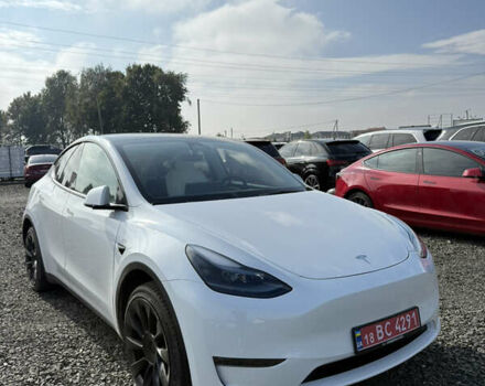 Білий Тесла Model Y, об'ємом двигуна 0 л та пробігом 108 тис. км за 27800 $, фото 9 на Automoto.ua