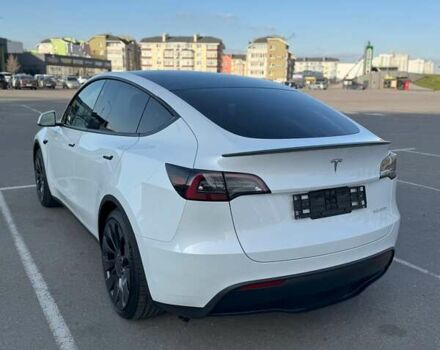 Белый Тесла Model Y, объемом двигателя 0 л и пробегом 35 тыс. км за 27500 $, фото 20 на Automoto.ua
