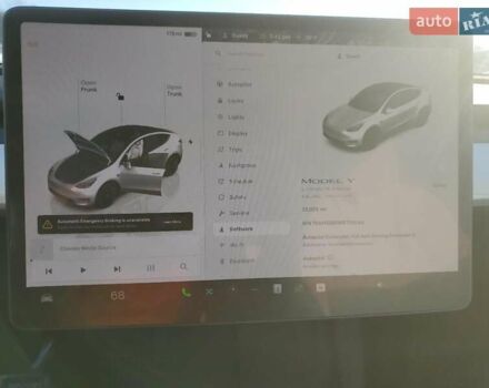 Белый Тесла Model Y, объемом двигателя 0 л и пробегом 25 тыс. км за 13000 $, фото 8 на Automoto.ua